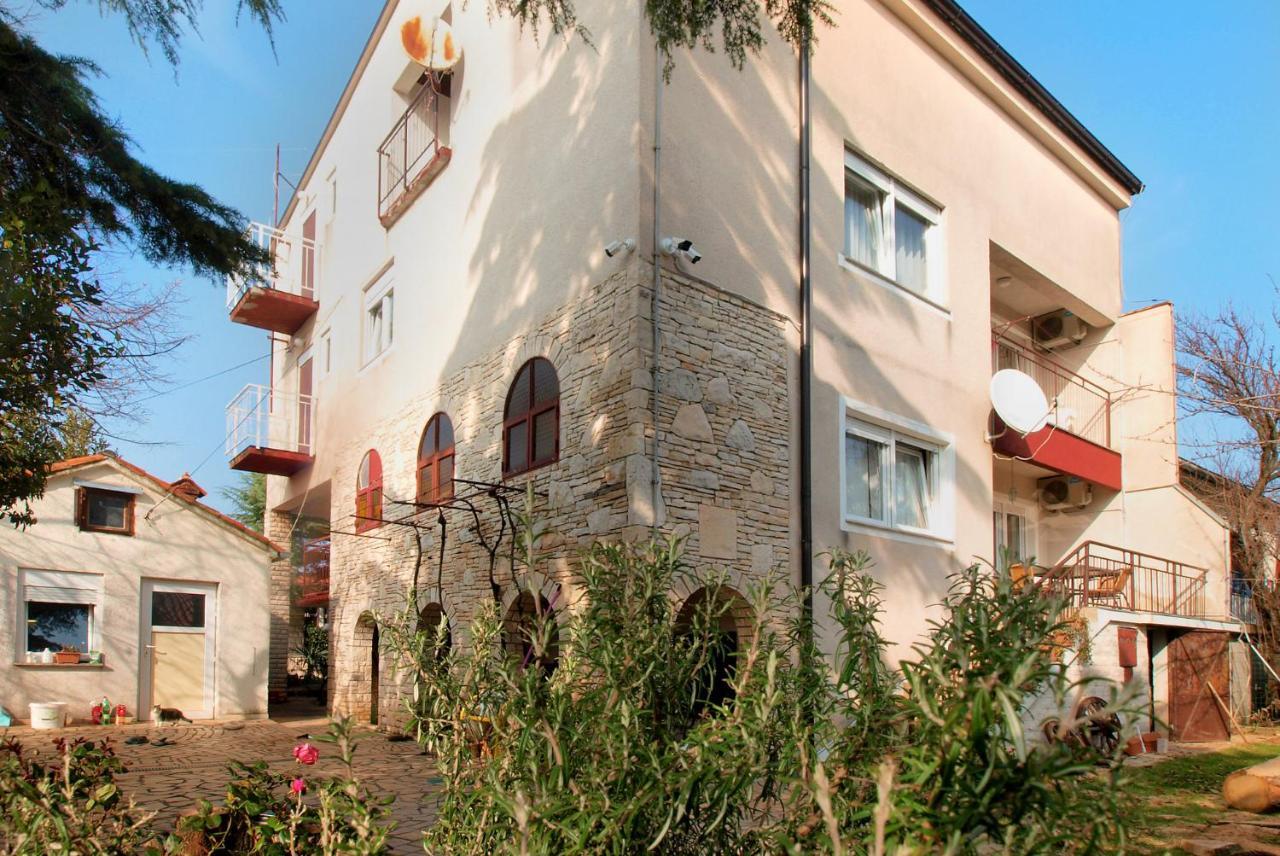Apartments Mira 1804 Medulin Exterior foto